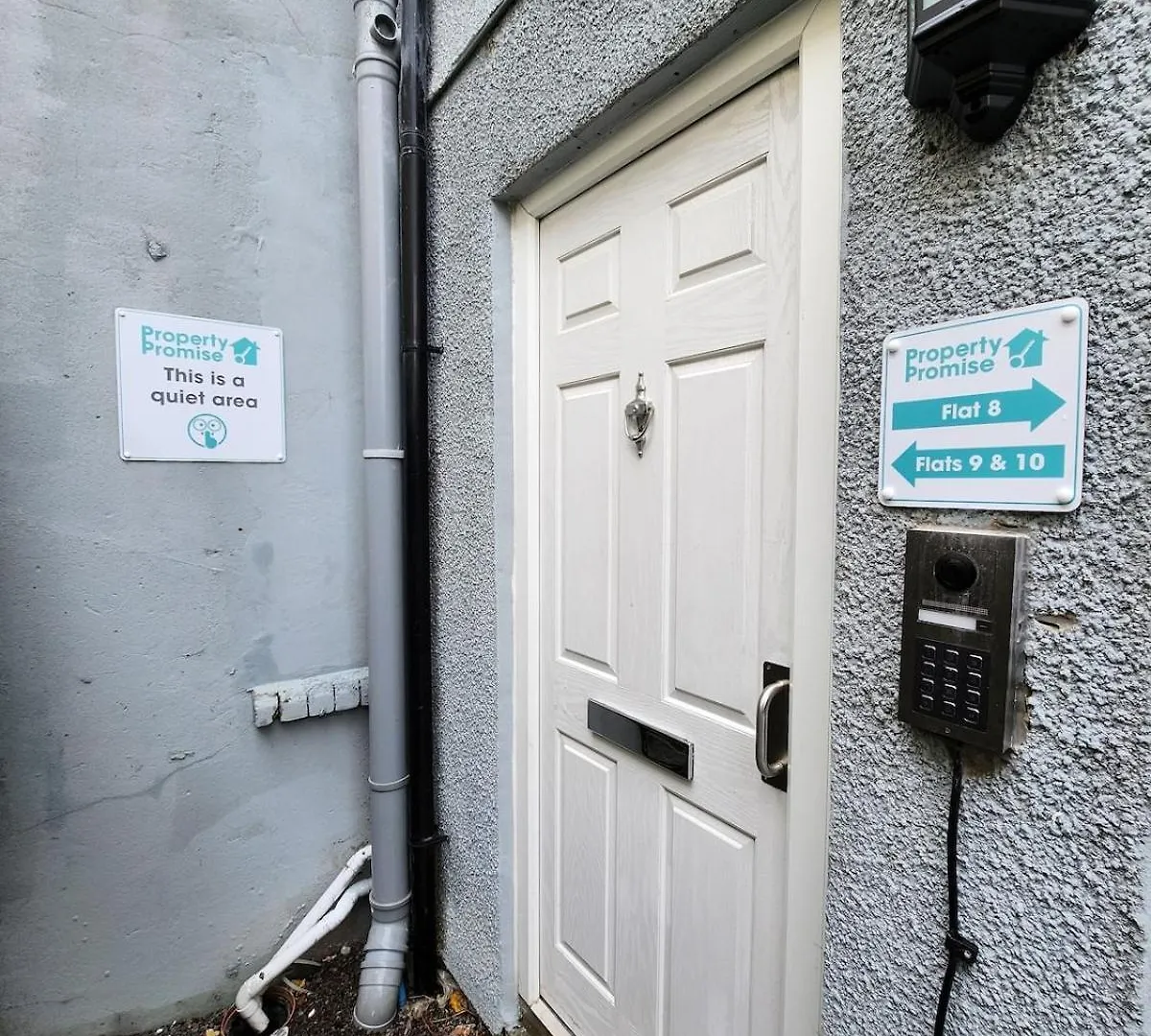 Apartment Supervalue Suite 5 - Fast Wifi, Hotel Linen, Keyless Entry, City Only 10 Mins - By Property Promise Cardiff United Kingdom